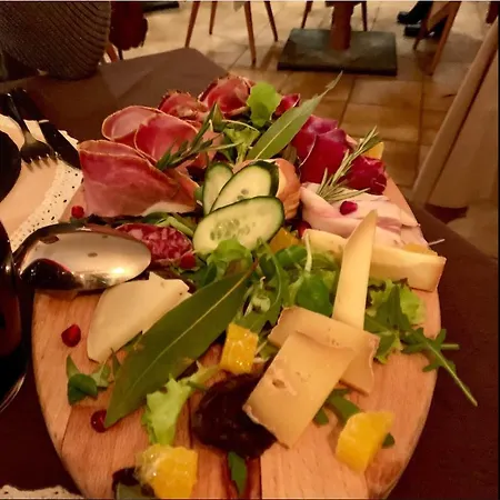 Plan Gorret فندق